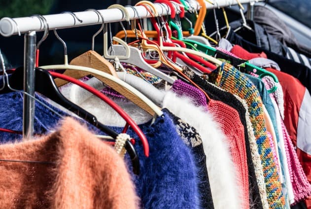 Cinco brechós na Baixada Santista que você precisa conhecer