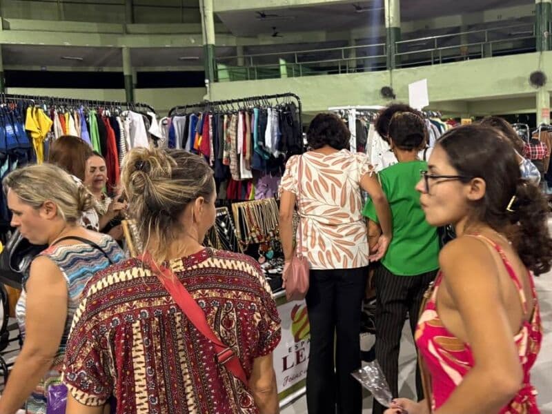 Brechós fazem festa junina no Recife com moda a partir de R$ 20