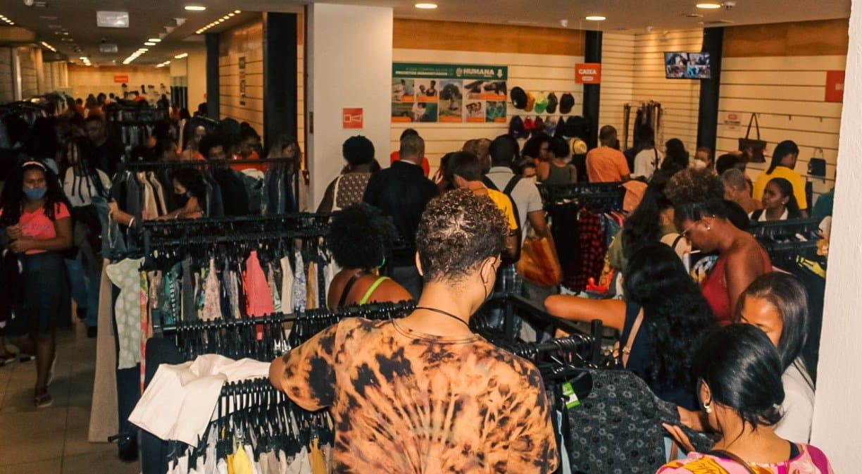 Brechó sustentável no Recife abre 20 vagas de emprego; veja como se candidatar