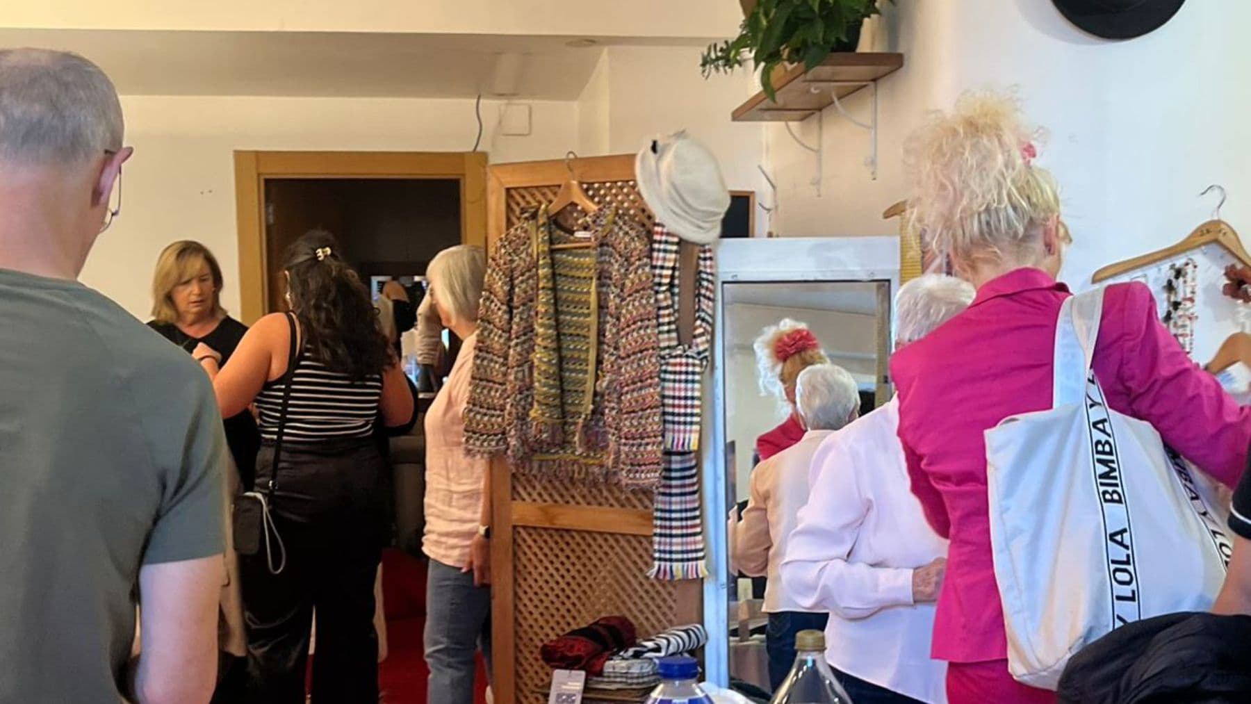 O desafio da Madre Coraje que convida a repensar a moda: as 10 peças que fazem a diferença