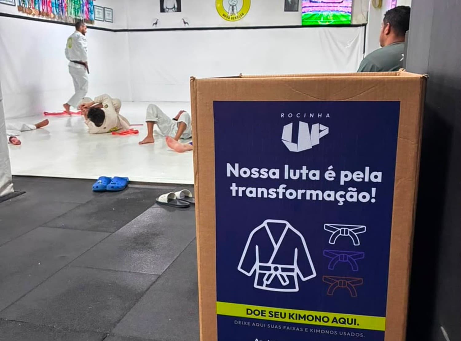 Rocinha UP: projeto transforma quimonos e tatames em moda sustentável e oportunidades